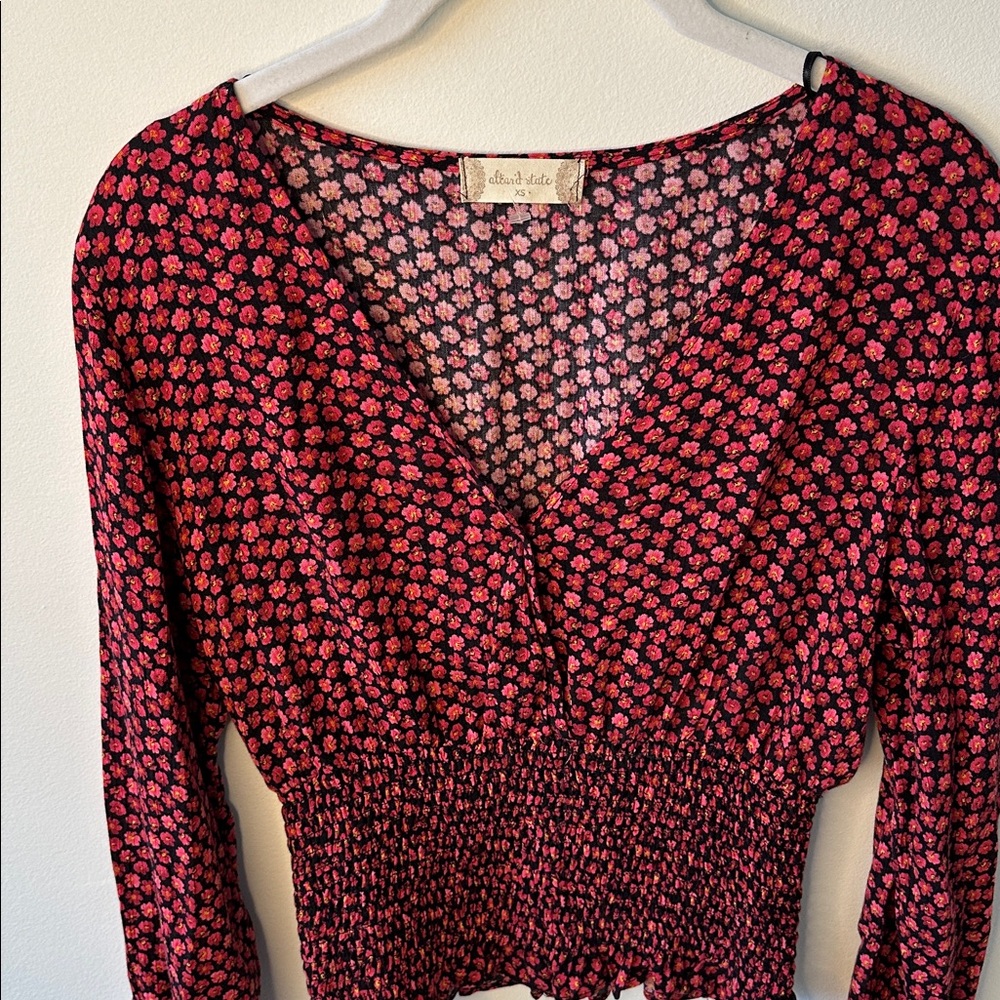Altar'd State Blouse - Picture 2 of 6